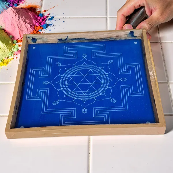 Vastu_Purusha_Model_1_Yantra_Rangoli_Design_Stencil_Wooden_Frame_pack_of_1_piece