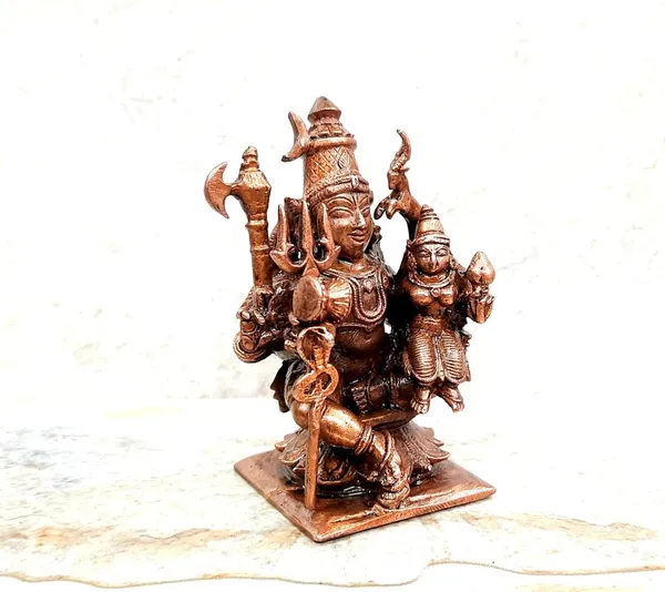Brownish-Orange_Copper_Idolsby_Searchers_Paradise,_8_Cm,_Handmade_Shiva_And_Parvathi_288Grams,_Patina_Antique_Finish,_Pack_Of_1_Piece
