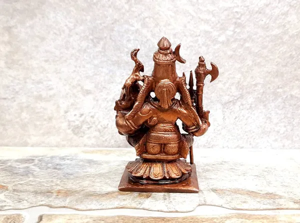 Brownish-Orange_Copper_Idolsby_Searchers_Paradise,_8_Cm,_Handmade_Shiva_And_Parvathi_288Grams,_Patina_Antique_Finish,_Pack_Of_1_Piece