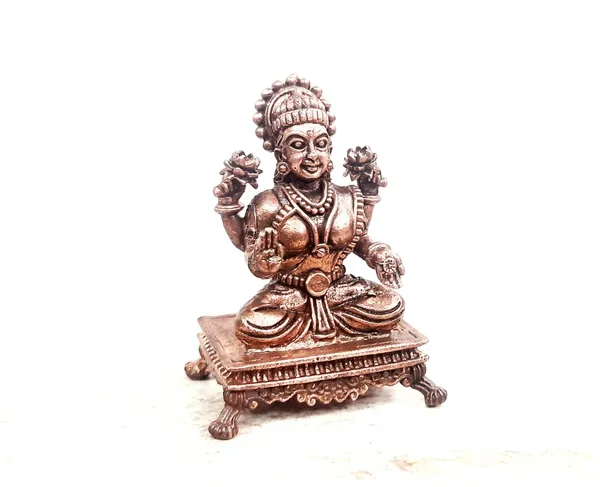 Brownish-Orange_Copper_Idols_India,_2.5_Inches,_Handmade_Lakshmi_Idol,_122G,_Patina_Antique_Finish,_Pack_Of_1_Piece