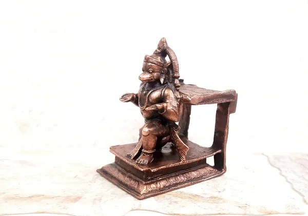 Brownish-Orange_Copper_Idols,_7.5_Cm,_Handmade_Hanuman_310_G,_Patina_Antique_Finish,_Pack_Of_1_Piece