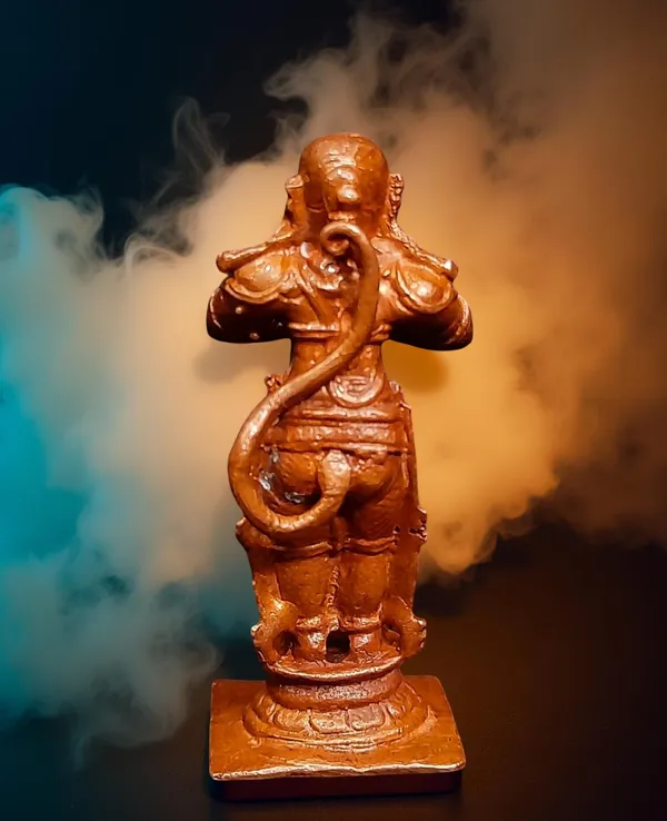 Brown_Copper_God_Idols_Hanuman,_2.3_Inches,_60G,_Patina_Antique_Finish,_Pack_Of_1_Piece