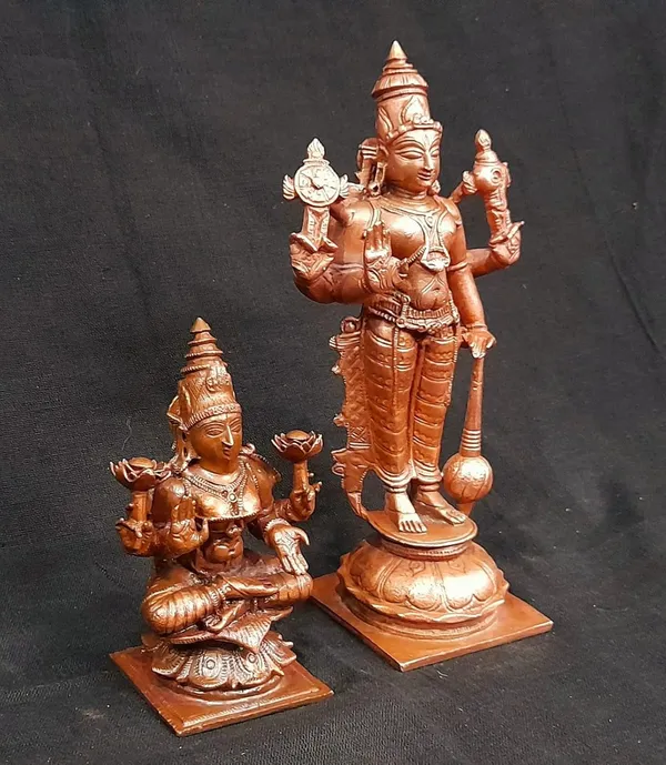 Brown_Copper_Idols_Of_God_Srinivasa_Perumal_With_Mahalakshmi,_6_Inches,_1_Kg,_Patina_Antique_Finish,_Pack_Of_2_Piece