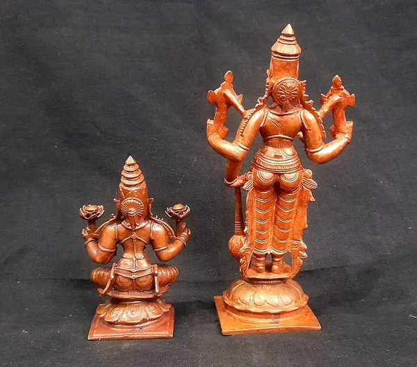 Brown_Copper_Idols_Of_God_Srinivasa_Perumal_With_Mahalakshmi,_6_Inches,_1_Kg,_Patina_Antique_Finish,_Pack_Of_2_Piece