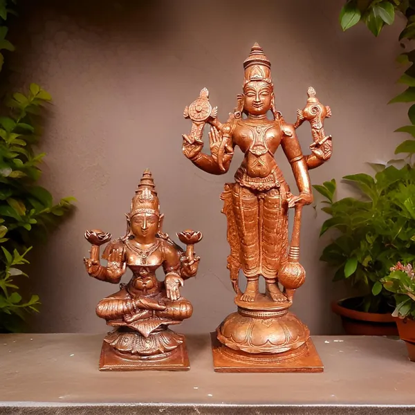 Brown_Copper_Idols_Of_God_Srinivasa_Perumal_With_Mahalakshmi,_6_Inches,_1_Kg,_Patina_Antique_Finish,_Pack_Of_2_Piece