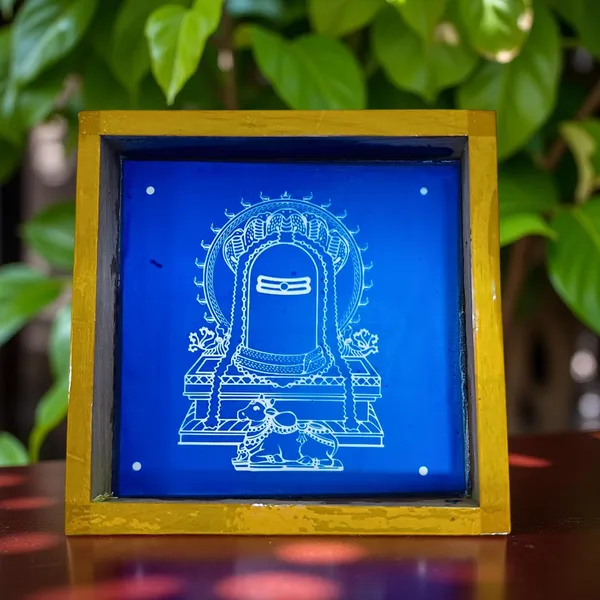 Searchers_Paradise_Shivling_with_Nandi_Rangoli_Stencil_Wooden_5x5_Inches_Pack_of_1_Piece