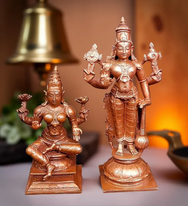 Brown_Copper_Idols_Of_God_Srinivasa_Perumal_With_Mahalakshmi,_6_Inches,_1.1_Kg,_Patina_Antique_Finish,_Pack_Of_2_Piece