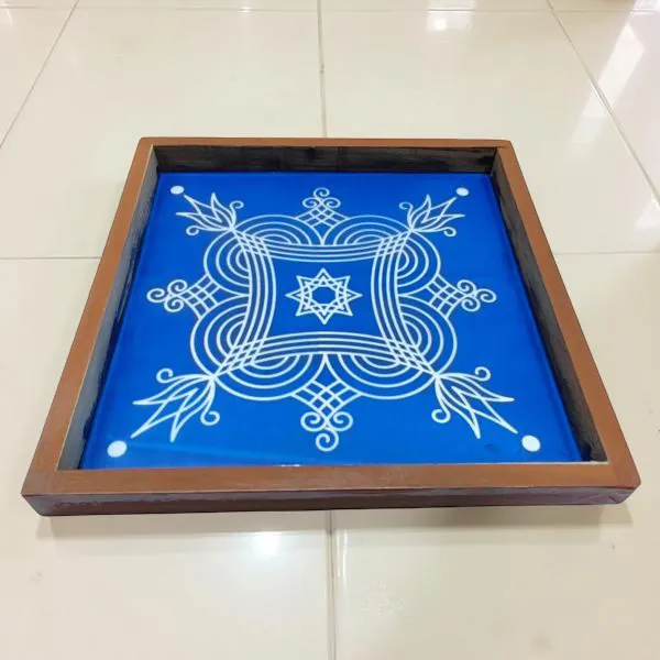 Searchers_Paradise_Iyengar_Padi_Kolam_Rangoli_Stencil_Model_5_Wooden_10x10_Inches_Pack_of_1_Piece