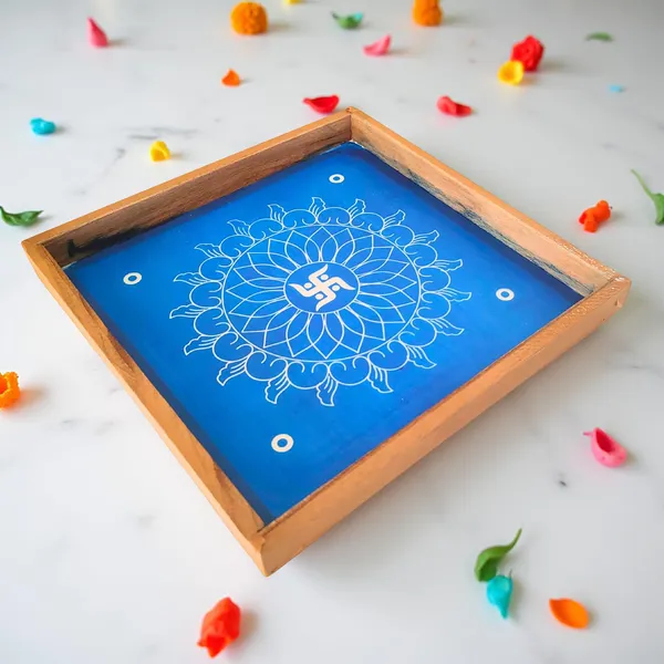 Searchers_Paradise_Swastik_Padi_Kolam_Rangoli_Stencil_Wooden_10x10_Inches_Pack_of_1_Piece