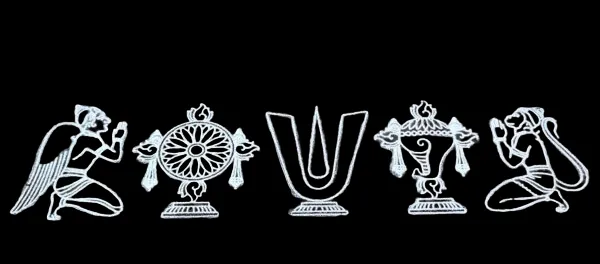 Searchers_Paradise_Shankh_Chakra_Namah_Hanuman_and_Garuda_Border_Rangoli_Stencil_Wooden17x5_Inches_Pack_of_1_Piece