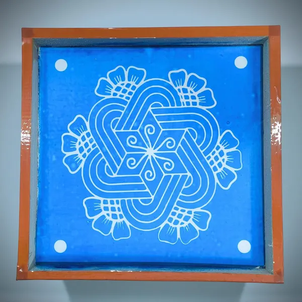 Searchers_Paradise_Flower_Kambi_Kolam_Border_Rangoli_Stencil_Wooden_10*_10_inches_Pack_of_1_Piece