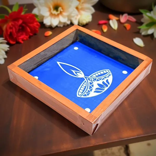 Searchers_Paradise_Agal-Diya-Kolam-Rangoli-Stencil_5_*_5_Inches_Pack_of_1_Piece