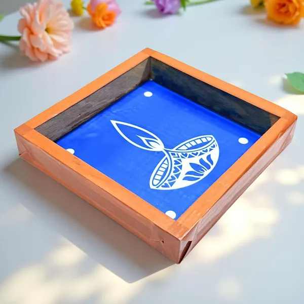 Searchers_Paradise_Agal-Diya-Kolam-Rangoli-Stencil_5_*_5_Inches_Pack_of_1_Piece