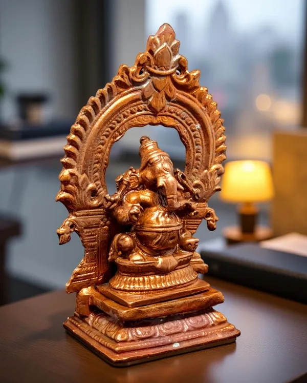 Brownish-Orange_Copper_Idols_Of_God_Little_Ganesh_With_Prabhavalli,_3_Inches,_100G,_Patina_Antique_Finish,_Pack_Of_1_Piece