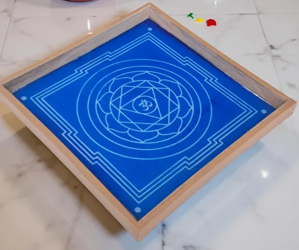 pratyangira_Yantra_Rangoli_Design_Stencil_Wooden_Frame_pack_of_1_piece