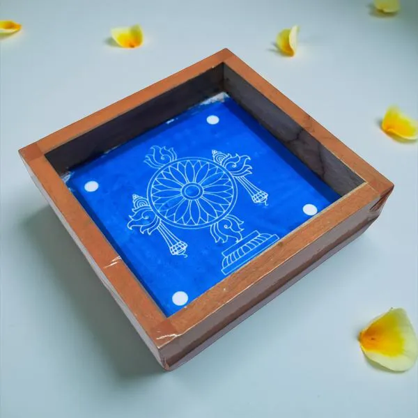 Searchers_Paradise_Chakra_Kolam_Rangoli_Stencil_Wooden_5×5_Inches