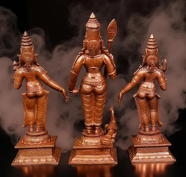 Brownish-Orange_Copper_Idols_Of_God_Murugar_With_Valli_And_Deivanani,_6.2_Inches,_1.36_Kg,_Patina_Antique_Finish,_Pack_Of_3_Piece