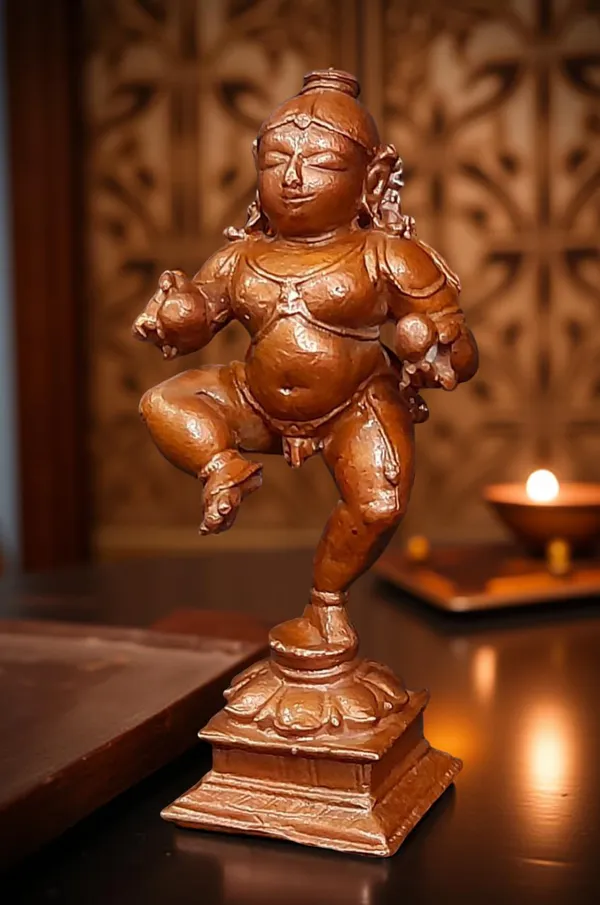 Brownish-Orange_Copper_Idols_Of_God_Bal_Krishna_With_Laddu_By_Searchers_Paradise,_3.3_Inches,_150G,_Patina_Antique_Finish,_Pack_Of_1_Piece