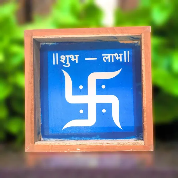 Searchers_Paradise_Swastik_Shub_Labh_Rangoli_Stencil_Wooden_5x5_Inches_Pack_of_1_Piece