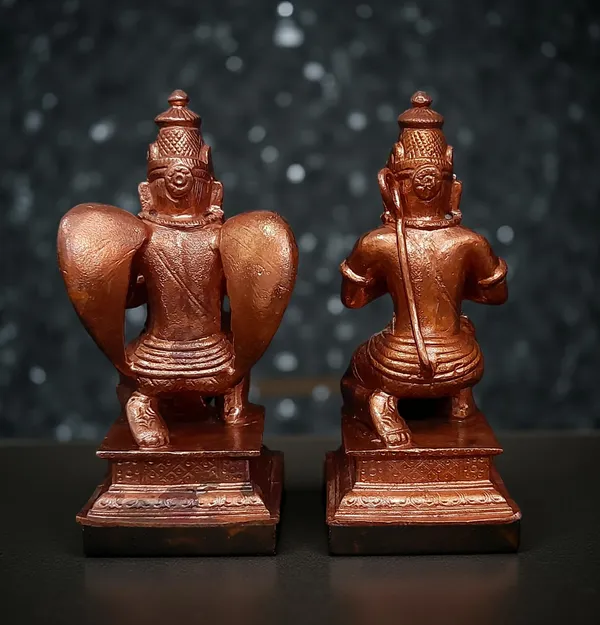 SEARCHERS_PARADISE_,_Copper_Handmade_Sitting_Garudar_and_Hanuman_4.3_inches_1.1_Kg,_Pack_of_1_Piece