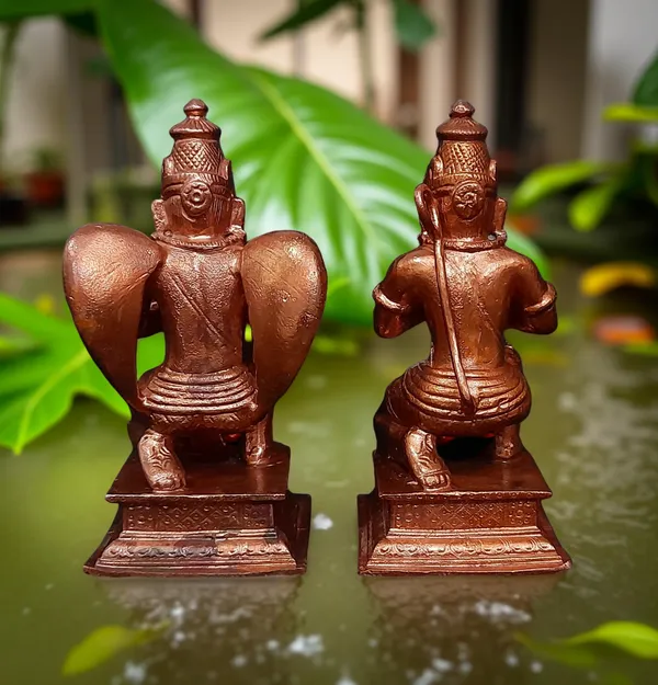 SEARCHERS_PARADISE_,_Copper_Handmade_Sitting_Garudar_and_Hanuman_4.3_inches_1.1_Kg,_Pack_of_1_Piece