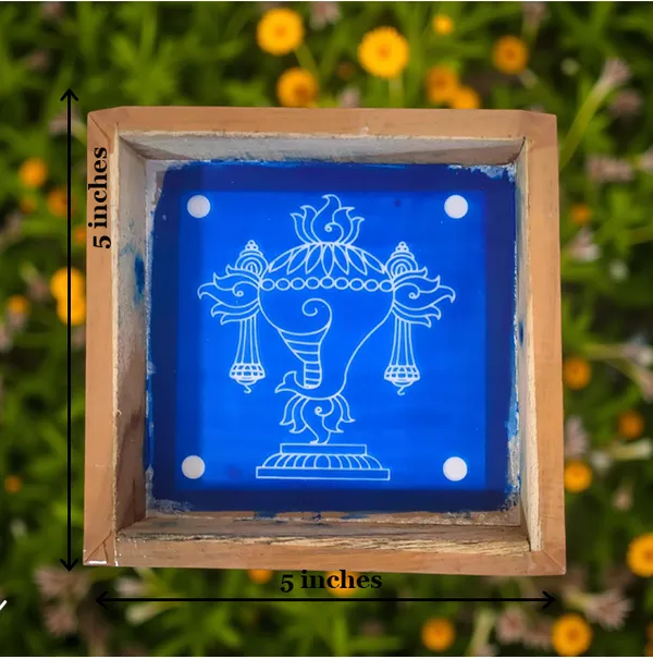 Searchers_Paradise_Shankh_Rangoli_Stencil_Wooden_5x5_Inches_Pack_of_1_Piece