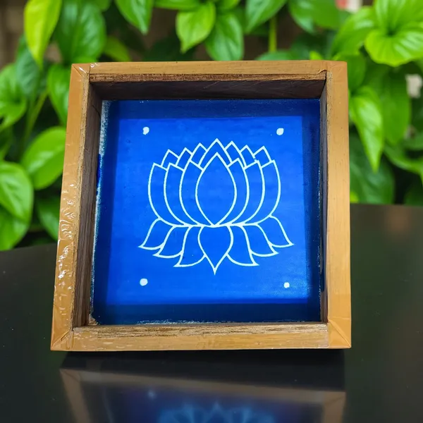 Searchers_Paradise_Lotus_Rangoli_Stencil_Wooden_5x5_Inches_Pack_of_1_Piece