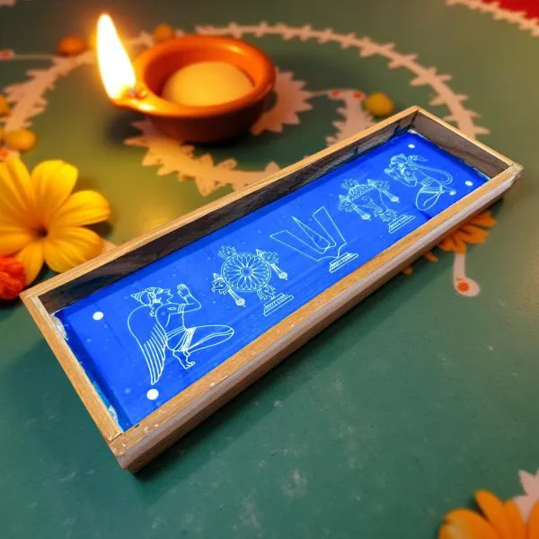 Searchers_Paradise_Thenkalai_Shankh_Chakra_Namah_Hanuman_and_Garuda_Border_Rangoli_Stencil_Wooden_17x5_Inches_Pack_of_1_Piece