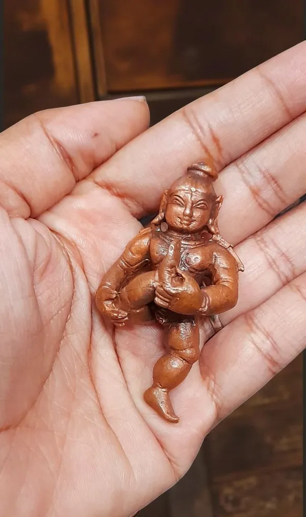 Brownish-Orange_Copper_Bal_Krishna_Sucking_His_Toe,_2.1_Inches,,_60G,_Patina_Antique_Finish,_Pack_Of_1_Piece