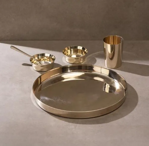 Searchers_Paradise_Traditional_Bronze_Dinner_Thali_Set_–_5_Pieces_(1_Thali,_2_Bowls,_1_Glass,_1_Spoon)