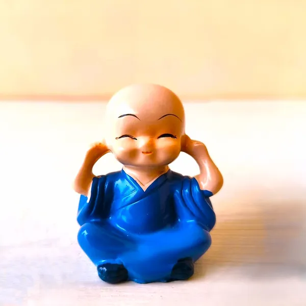 Adorable_Zen_Monks_for_Home_Decor