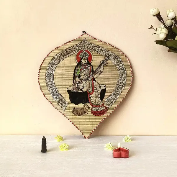 Divine_Saraswati_Wall_Hanging_Made_Of_Bamboo_Wall_Decor