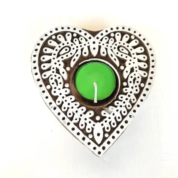 Handcrafted_Heartshaped_Wooden_Tea_Light_Candle_Holder_For_Festive_&_Home_Decoration