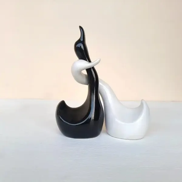Set_of_2_Swan_Hugging_Ceramic_Figurine_Decor_Showpiece