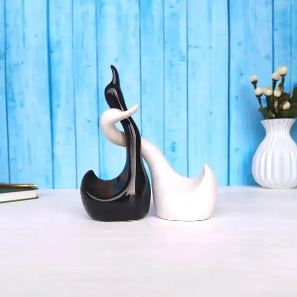 Set_of_2_Swan_Hugging_Ceramic_Figurine_Decor_Showpiece