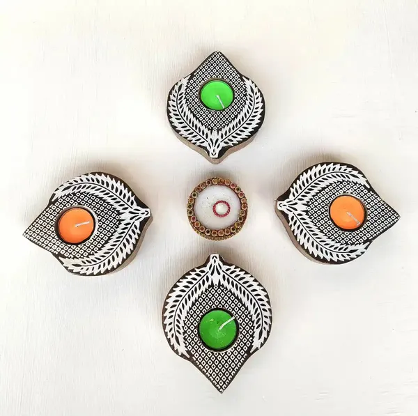 Wooden_Paanshaped_Block_Print_Tea_Light_Holder_Perfect_For_Diwali_Rangoli_&_Home_Decor