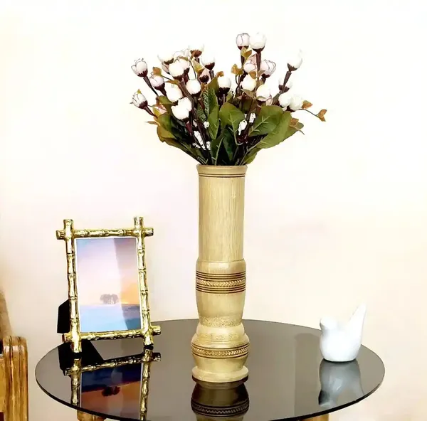 Handcrafted_Bamboo_Flower_Vase_Ecofriendly