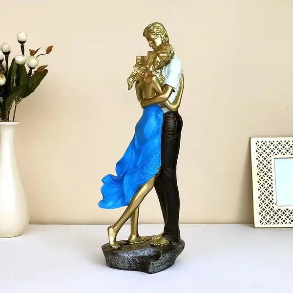 Romantic_Resin_Couple_Romantic_Home_Decor_Sculpture_Showpiece