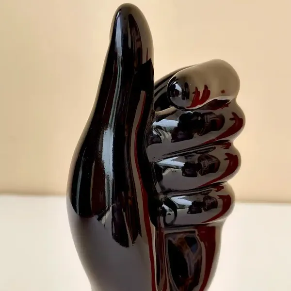 Set_Of_2_Handshaped_Ceramic_Decorative_Showpieces_Red_&_Black_Modern_Home_Decor