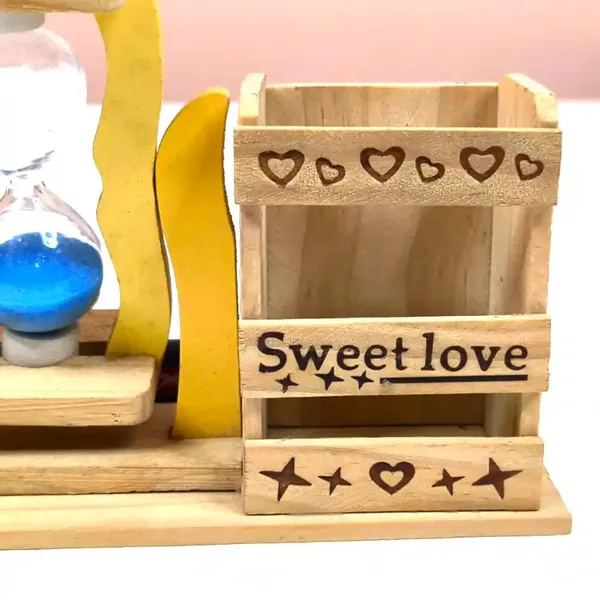 Pen_Stand_With_Two_Rotating_Hourglass_Made_Of_Bamboo_Desk_Decor