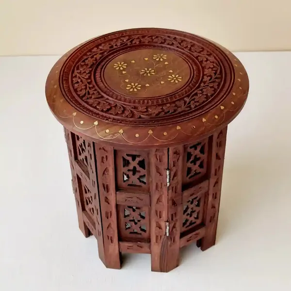 Handcarved_Wooden_Round_Table_Premium_Sheesham_Indian_Rosewood_Wood_Side_Table