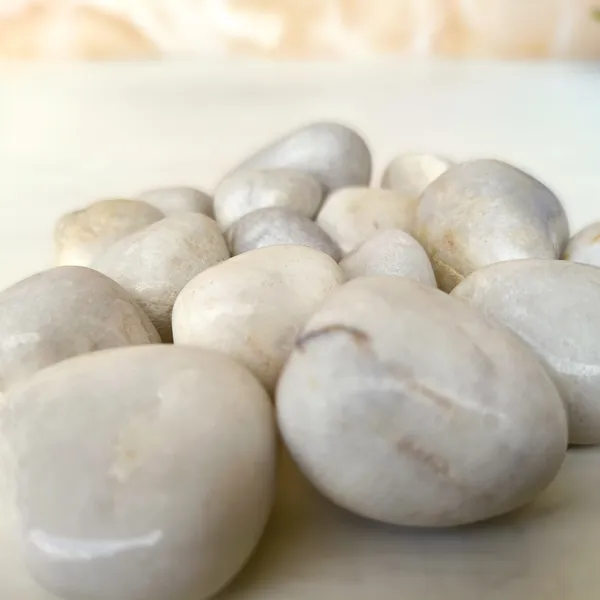 Polished_White_Decorative_Pebbles
