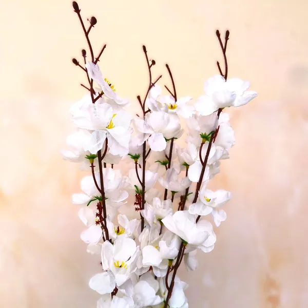 Elegant_Artificial_White_Blossom_Spray_Stick