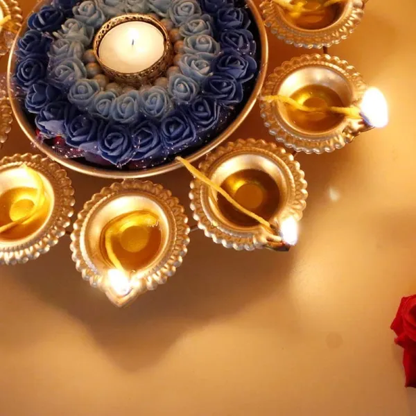 Elegant_Golden_Diya_Urli_for_Diwali_Decorations_and_Pooja_Ceremonies