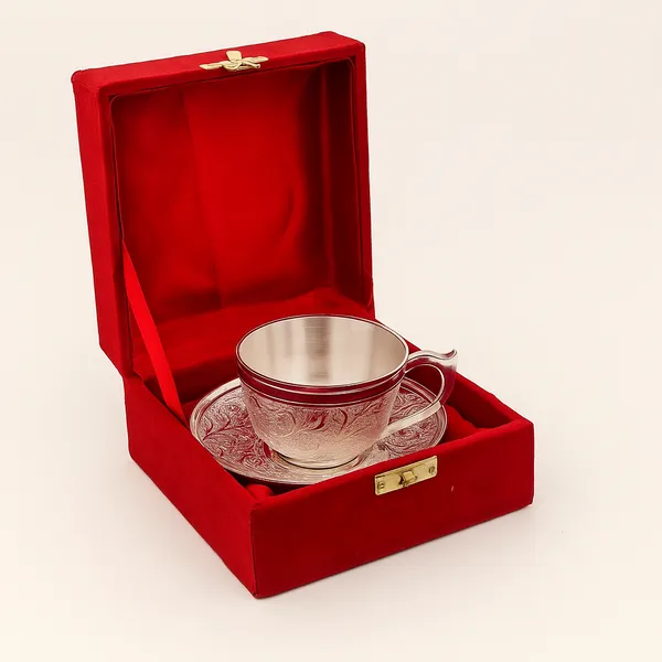Elegant_Silver-Plated_Tea_Cup_&_Saucer_Set_(150_ml)_–_With_Velvet_Gift_Box