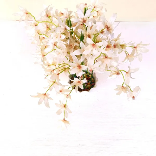 Elegant_White_Artificial_Flower_Arrangement_â€“_Tabletop_Floral_Decor