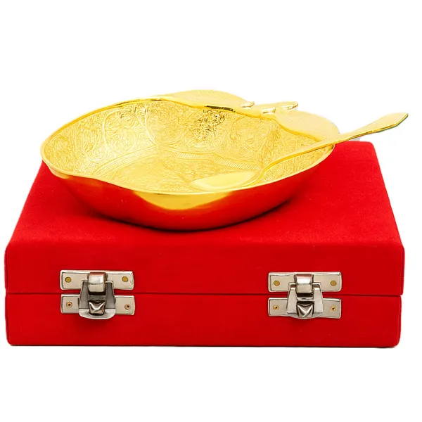 Golden_Apple-Shaped_Serving_Dish_with_Matching_Spoon