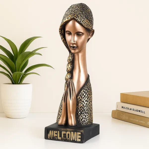 Golden_Serenity:_Leopard-Printed_Praying_Woman_Statue_with_'WELCOME'_Base