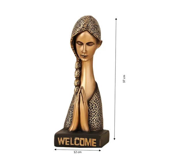 Golden_Serenity:_Leopard-Printed_Praying_Woman_Statue_with_'WELCOME'_Base