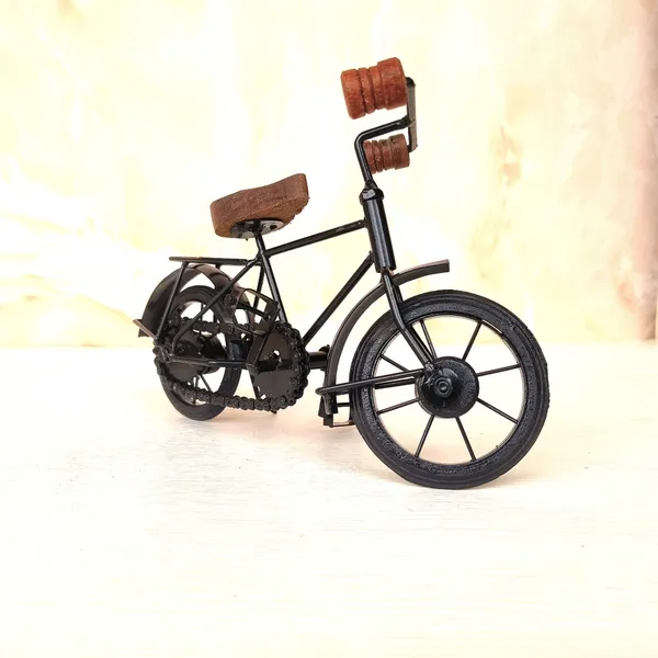 Handcrafted_Vintage_Miniature_Bicycle
